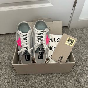 EUC Golden Goose size 37 Super-Star